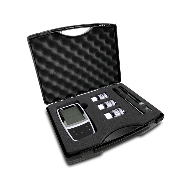 METRIA PORTABLE CONDUCTIVITY METER, MODEL M52 - Image 2